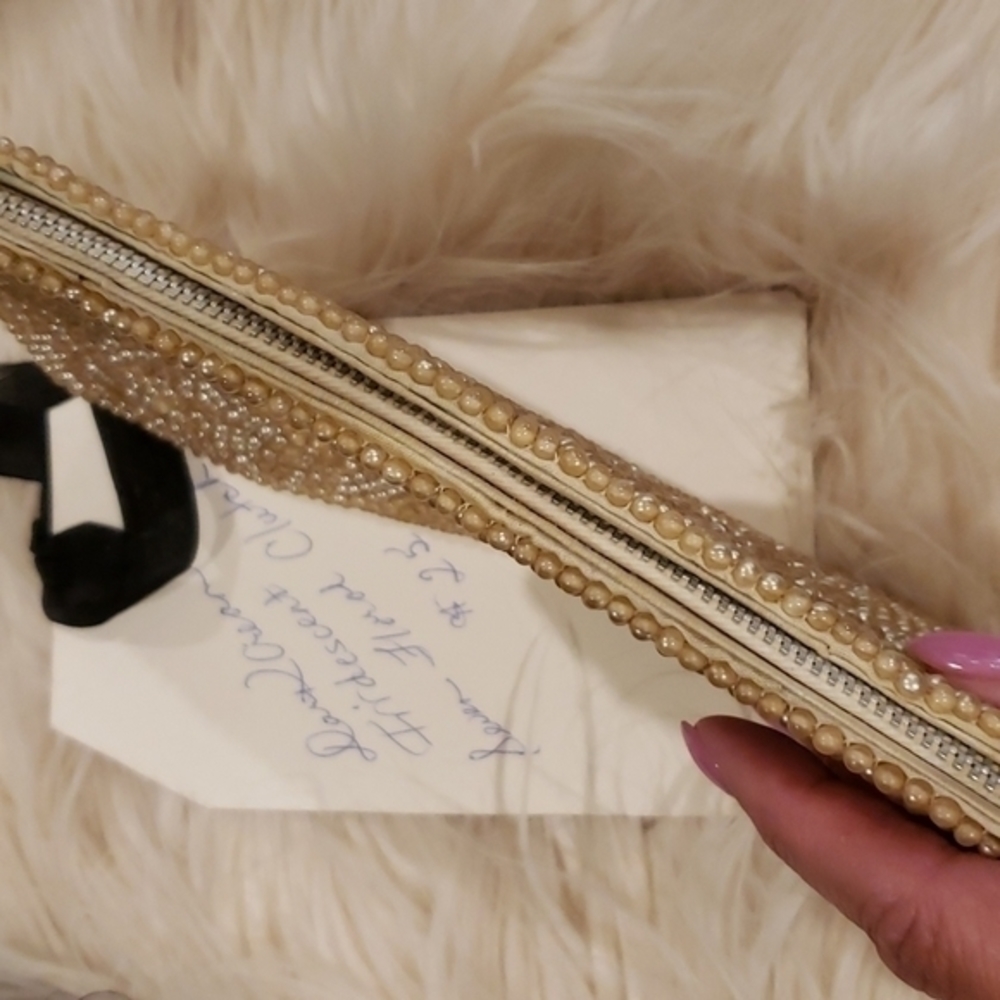 Dark‎ Cream Vintage 7 Floral Beaded Clutch Bag - Picture 3 of 6